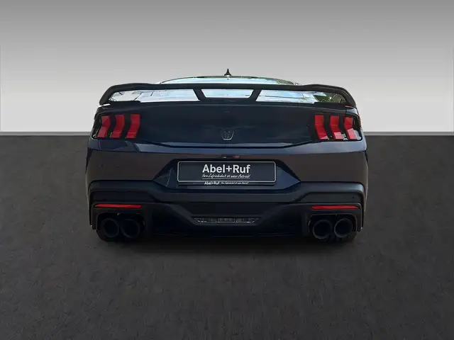 Ford Mustang view 8