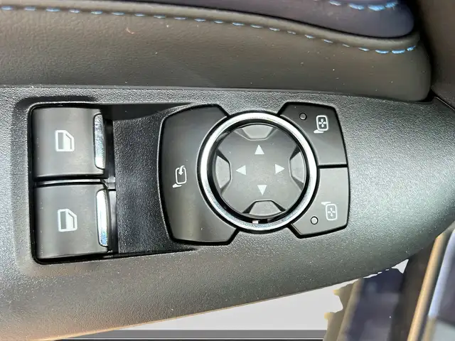 Ford Mustang view 13