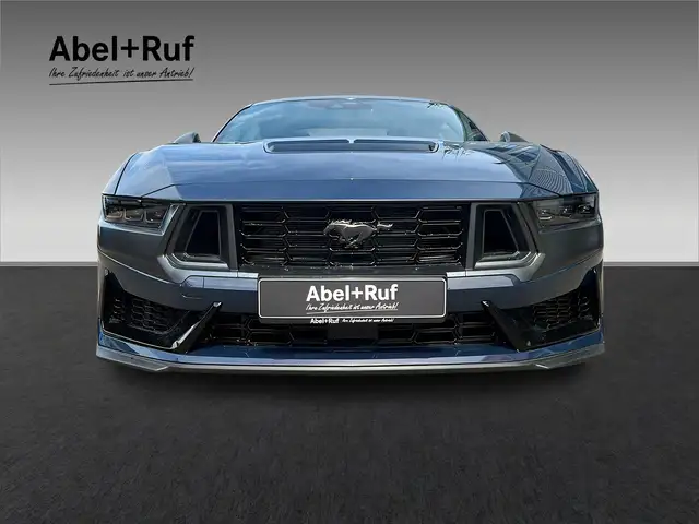 Ford Mustang view 2