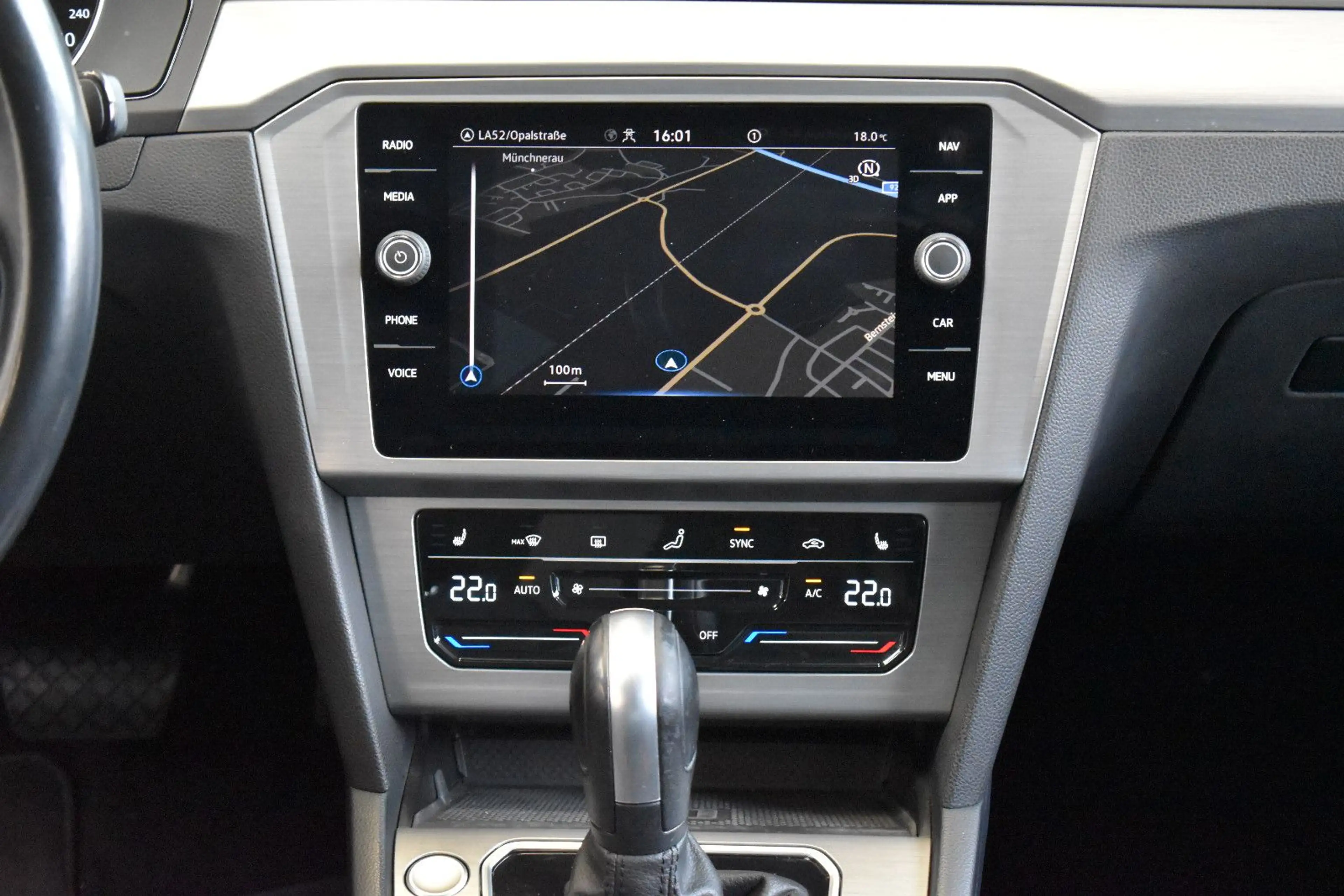 Volkswagen Passat Variant 2.0TDI DSG LED~ACC~RFKamera~DAB — photo 13