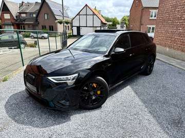 95 kWh 55 Quattro 3x S line Black Edition | 360° | Pano | Adaptive cc!