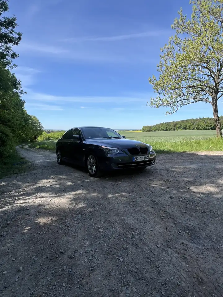 BMW 525