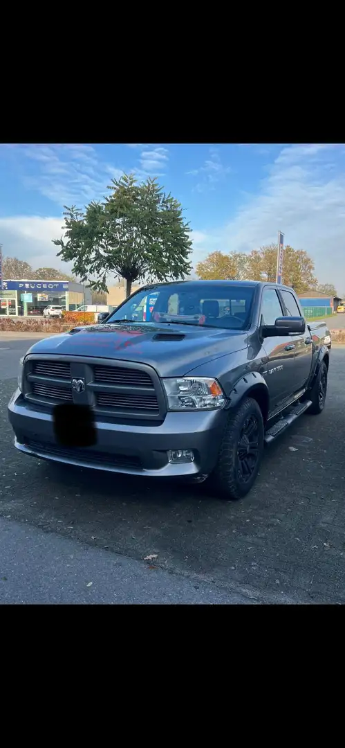 Dodge RAM 1500 Hemi Vert - 1