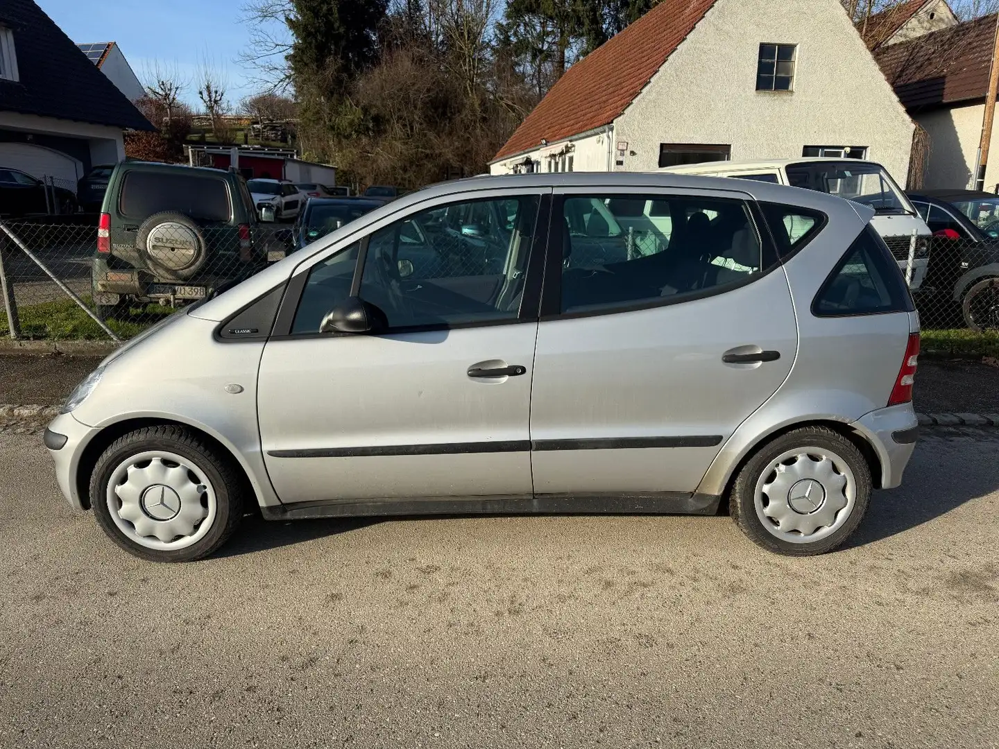 Mercedes-Benz A 160 CLASSIC Lang, Halbautomatik Silber - 1