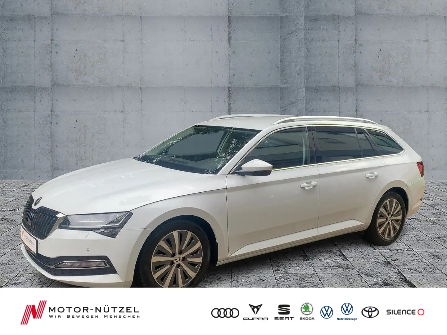 Skoda Superb Combi 2.0 TSI DSG STLYE MATRIX+NAVI+AHK Weiß - 1