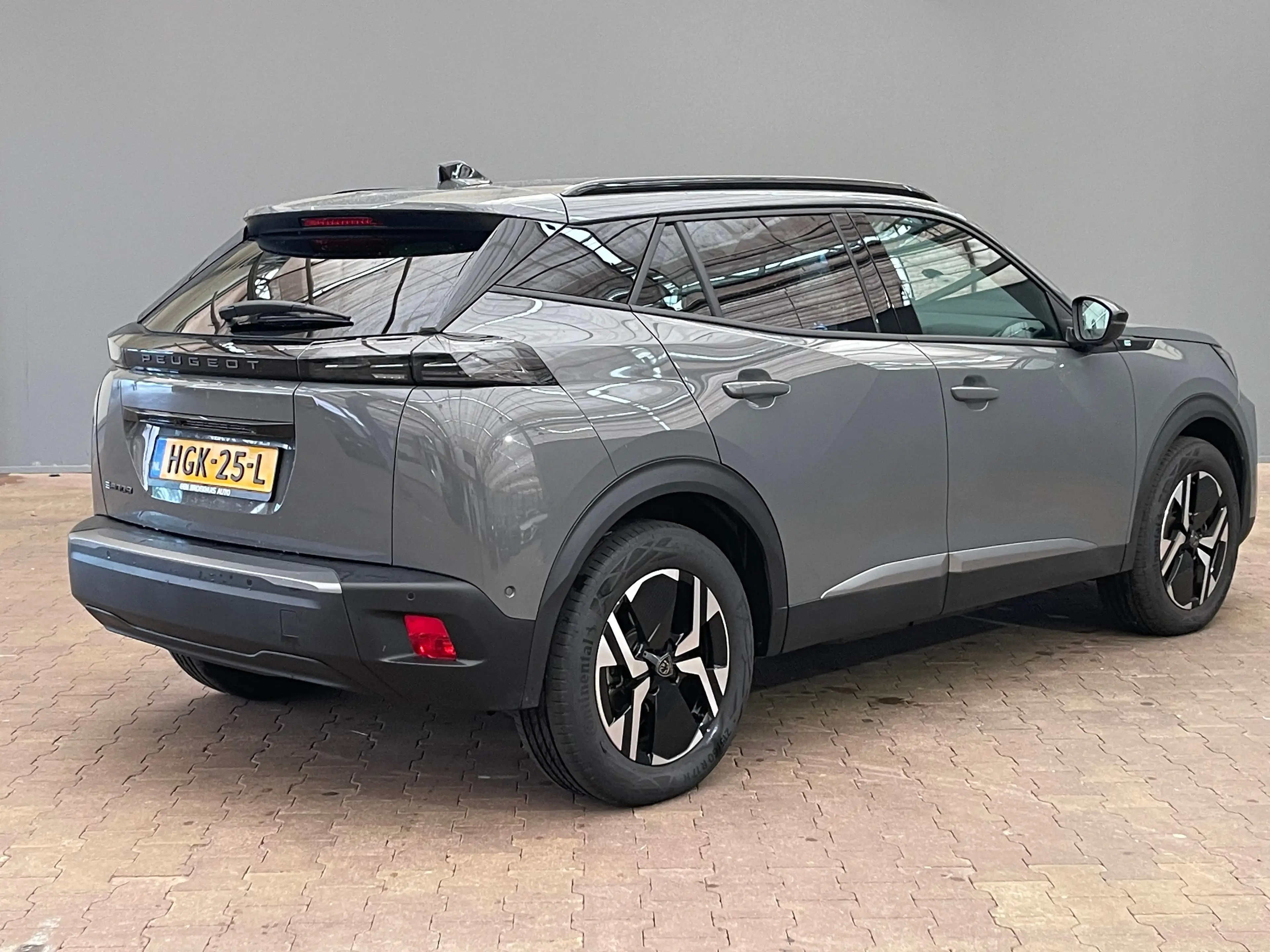 Peugeot e-2008 EV Allure Avantage 54 kWh Climate | Cruise | Navig — photo 13
