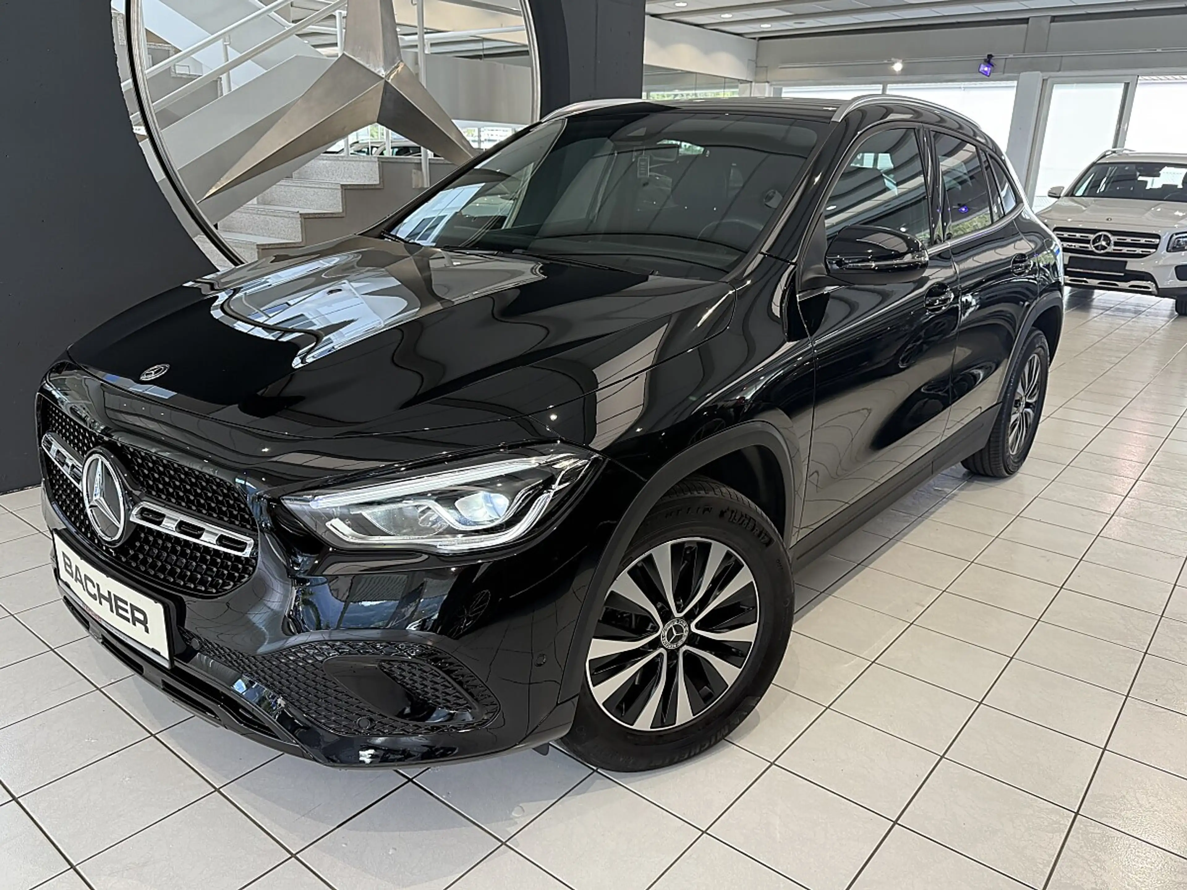 Mercedes-Benz GLA 200 d Aut. — photo 2