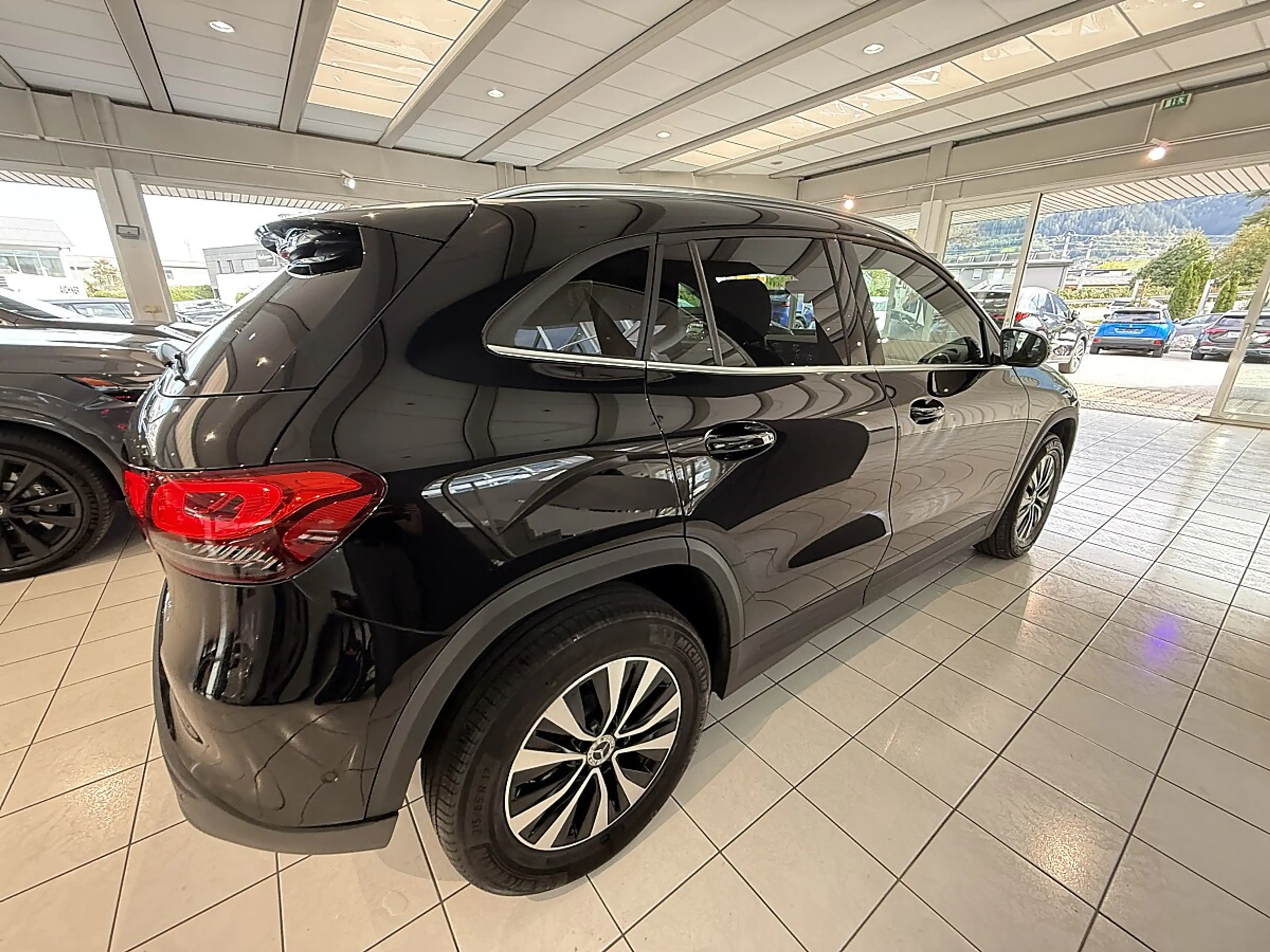 Mercedes-Benz GLA 200 d Aut. — photo 7