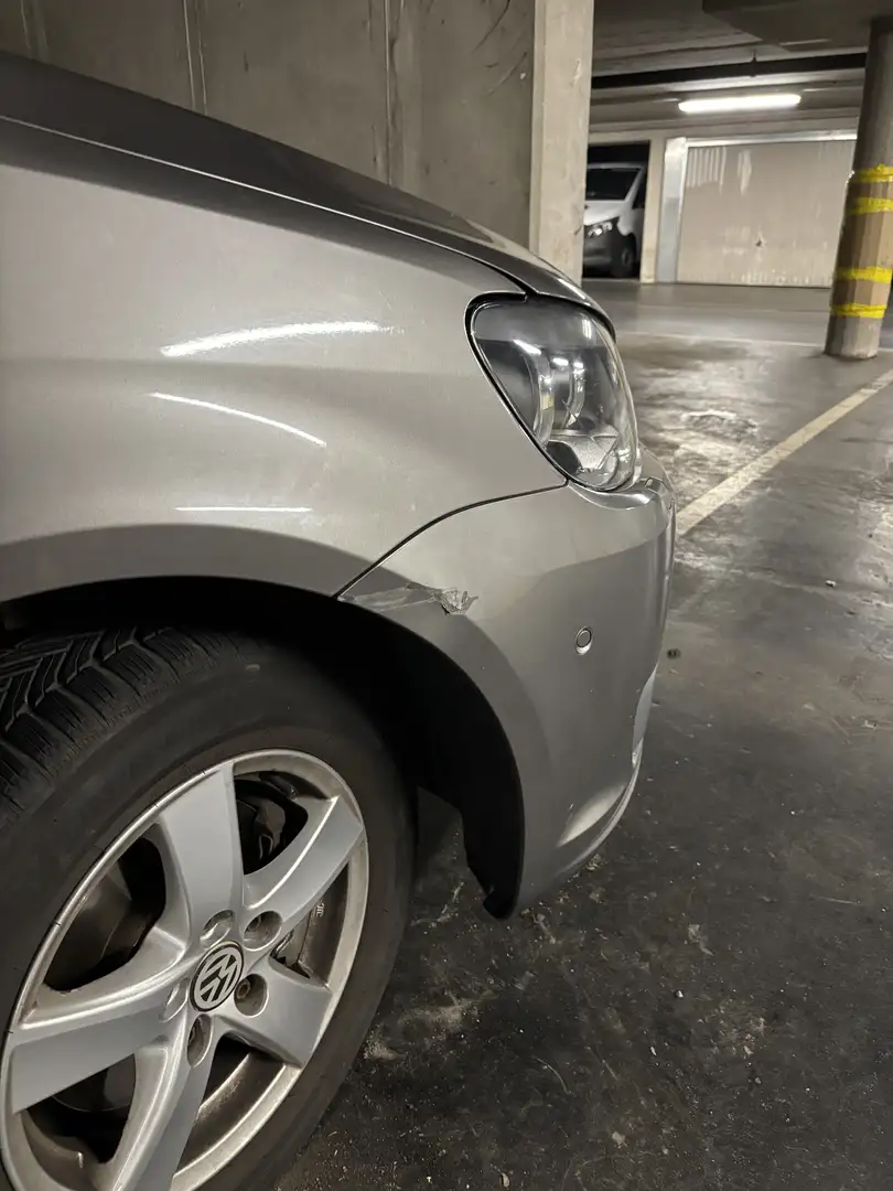 Volkswagen Touran Sky 1,6 BMT TDI DPF Silber - 1