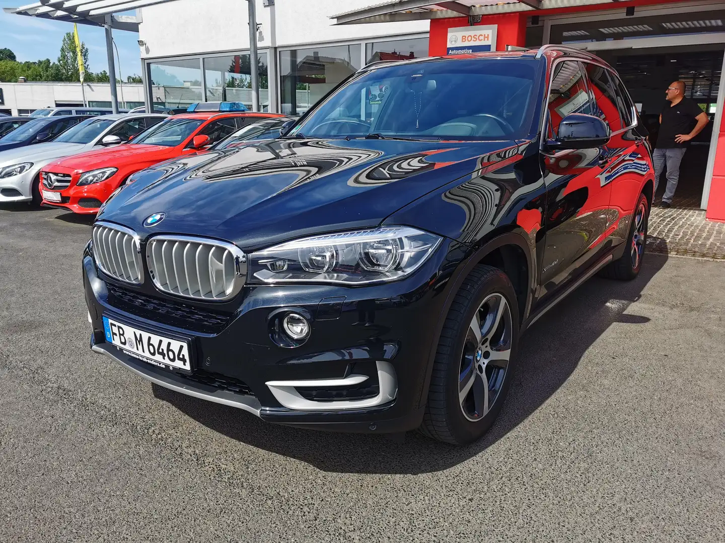 BMW X5 xDrive40d Schwarz - 1