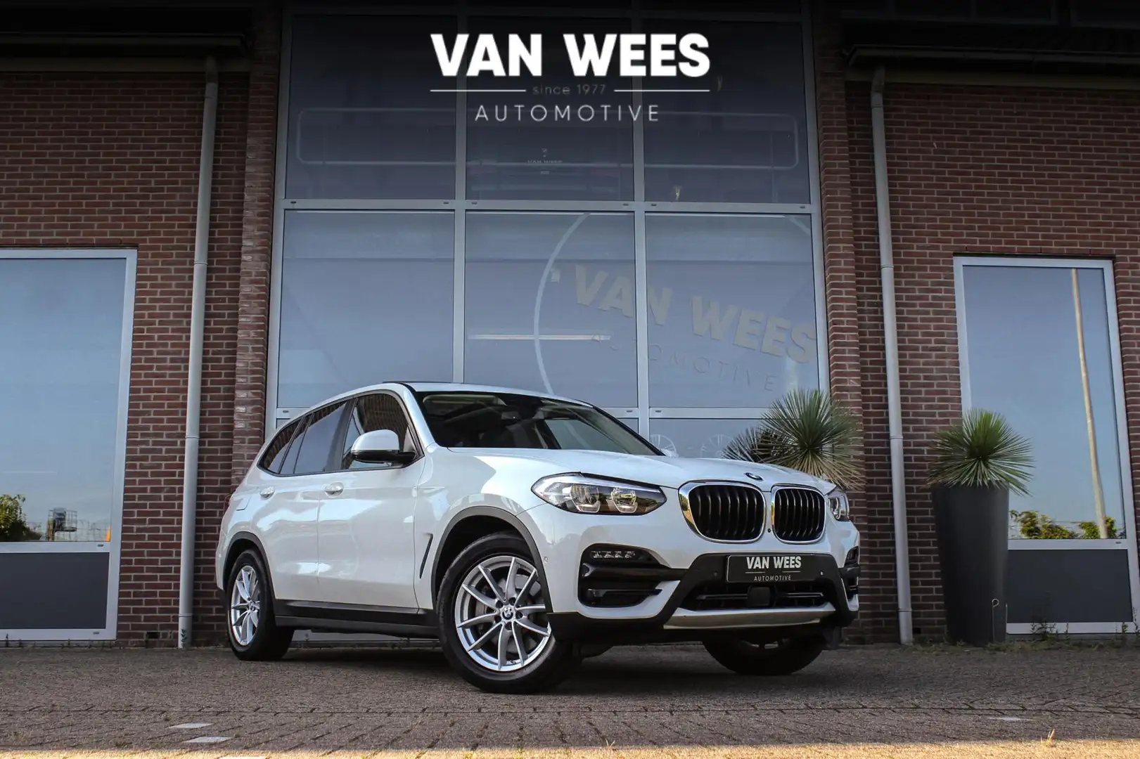 BMW X3 xDrive30e Executive Wit - 1