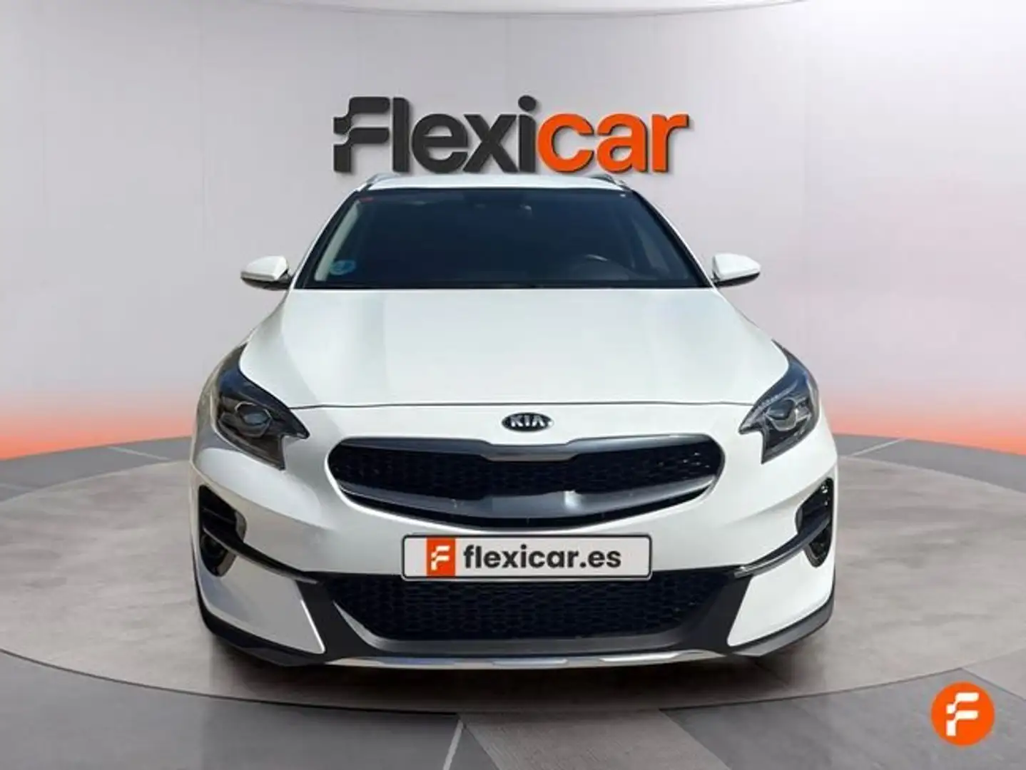 Kia XCeed 1.6 MHEV iMT Drive 100kW (136CV) Blanco - 2