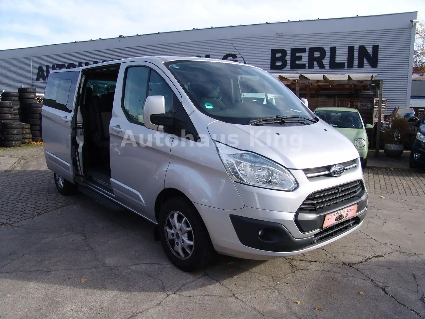 Ford Tourneo Custom Titanium Lang-9Sit Silber - 1