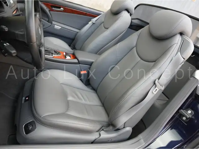 Mercedes-Benz SL view 7