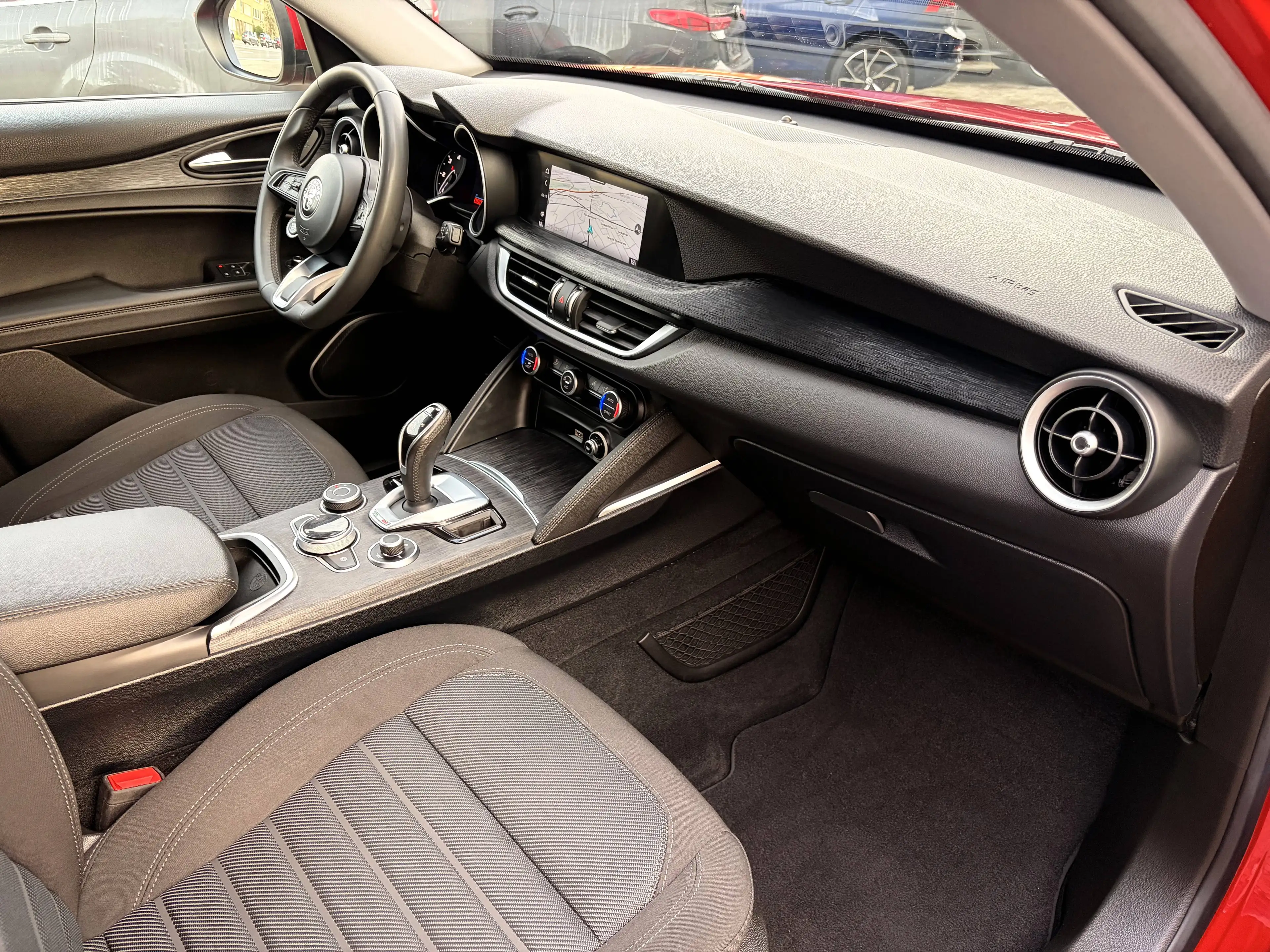 Alfa Romeo Stelvio 2.2 MJD Super - Carplay — photo 15