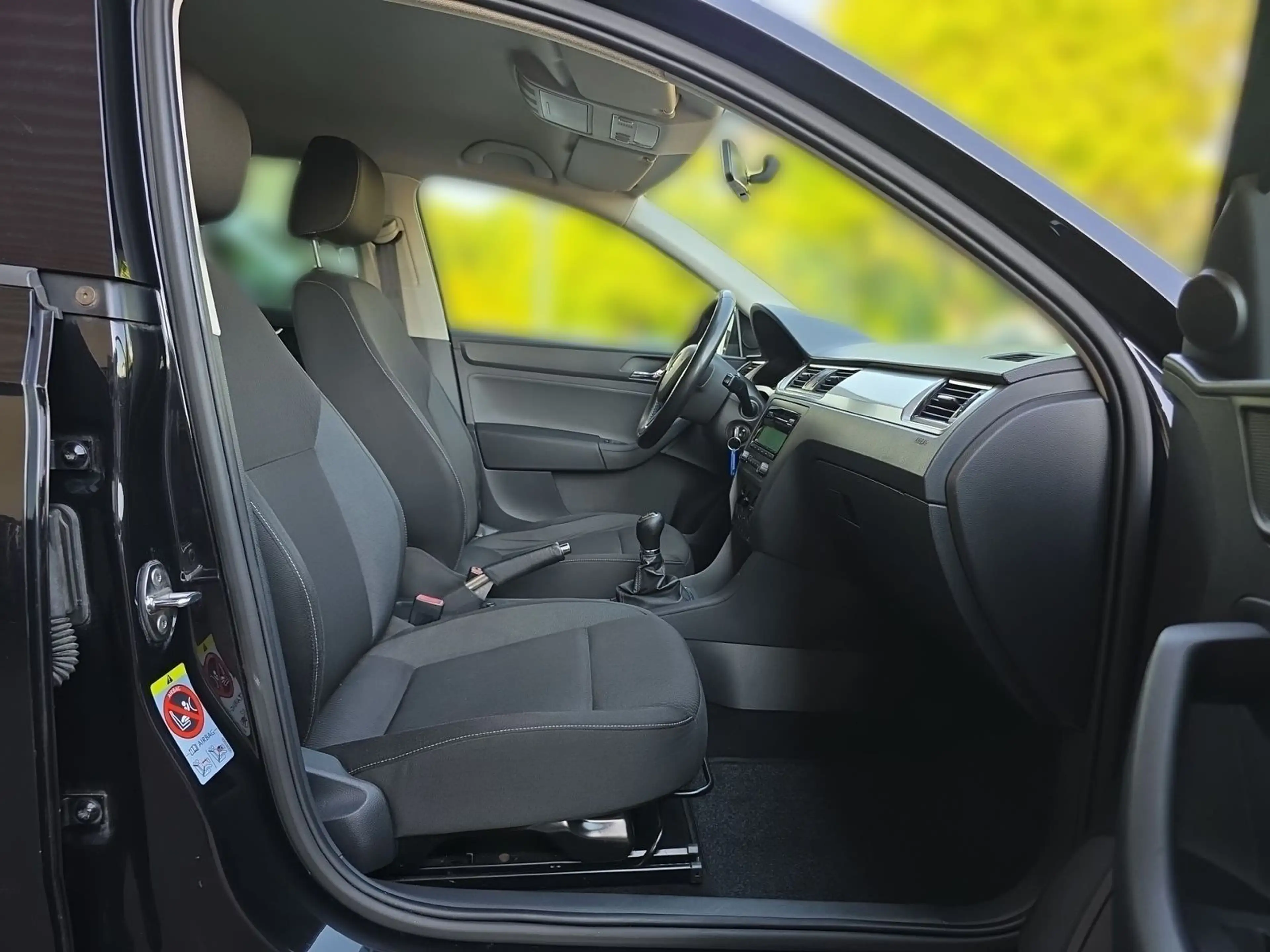 Skoda Rapid/Spaceback Spaceback 1.2 Ambition Klima Tempomat AUX — photo 15