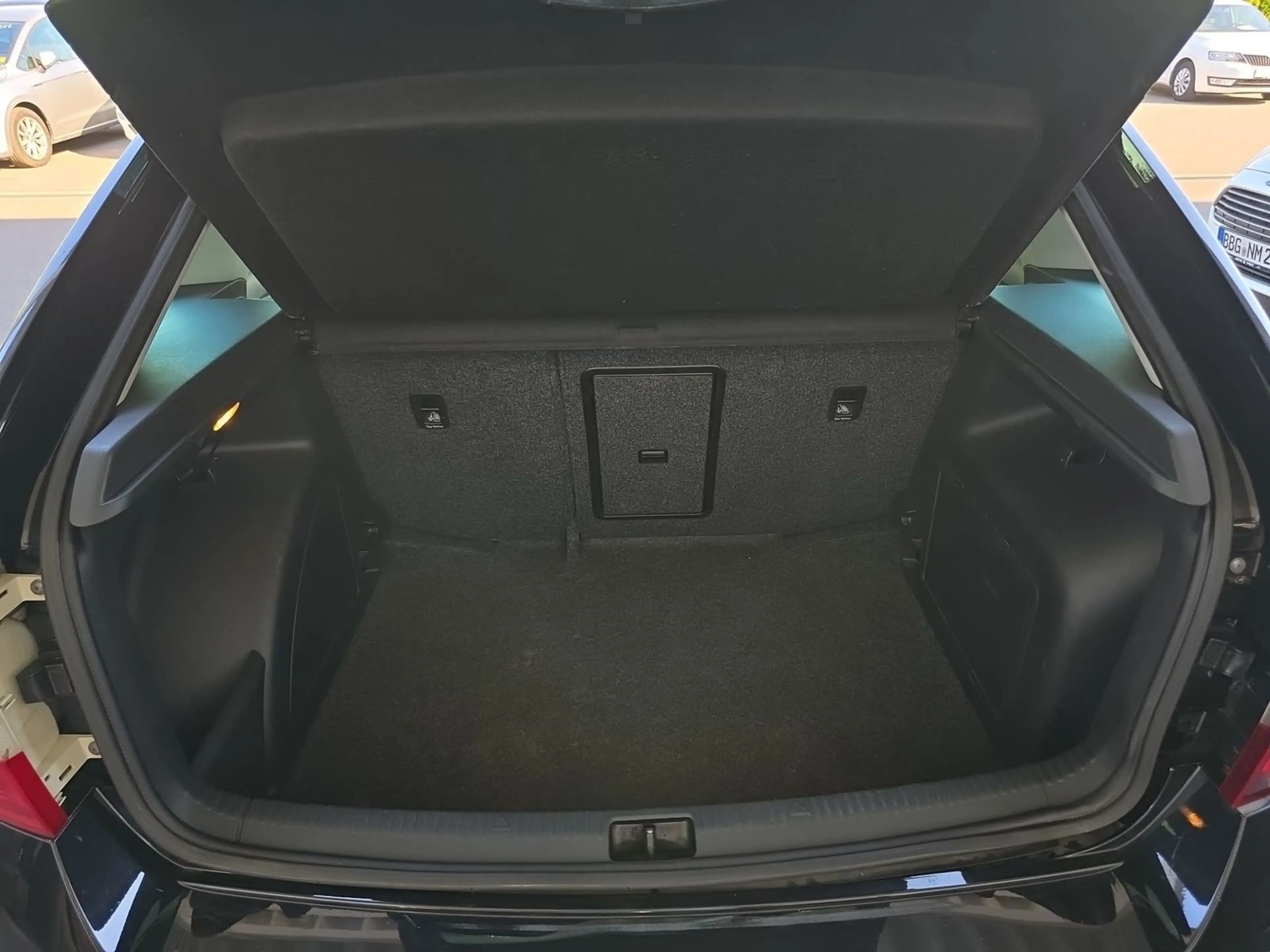Skoda Rapid/Spaceback Spaceback 1.2 Ambition Klima Tempomat AUX — photo 9
