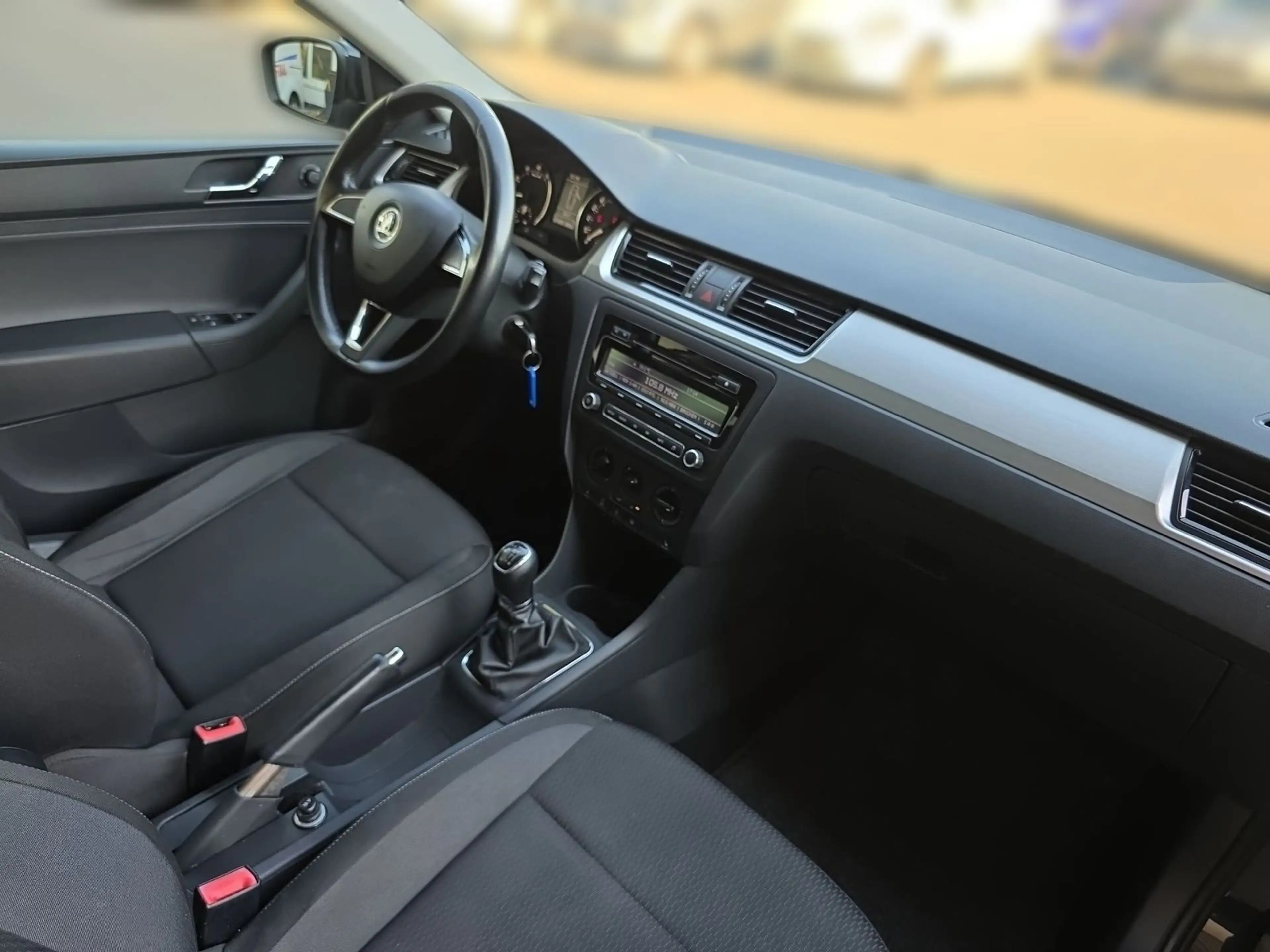Skoda Rapid/Spaceback Spaceback 1.2 Ambition Klima Tempomat AUX — photo 14