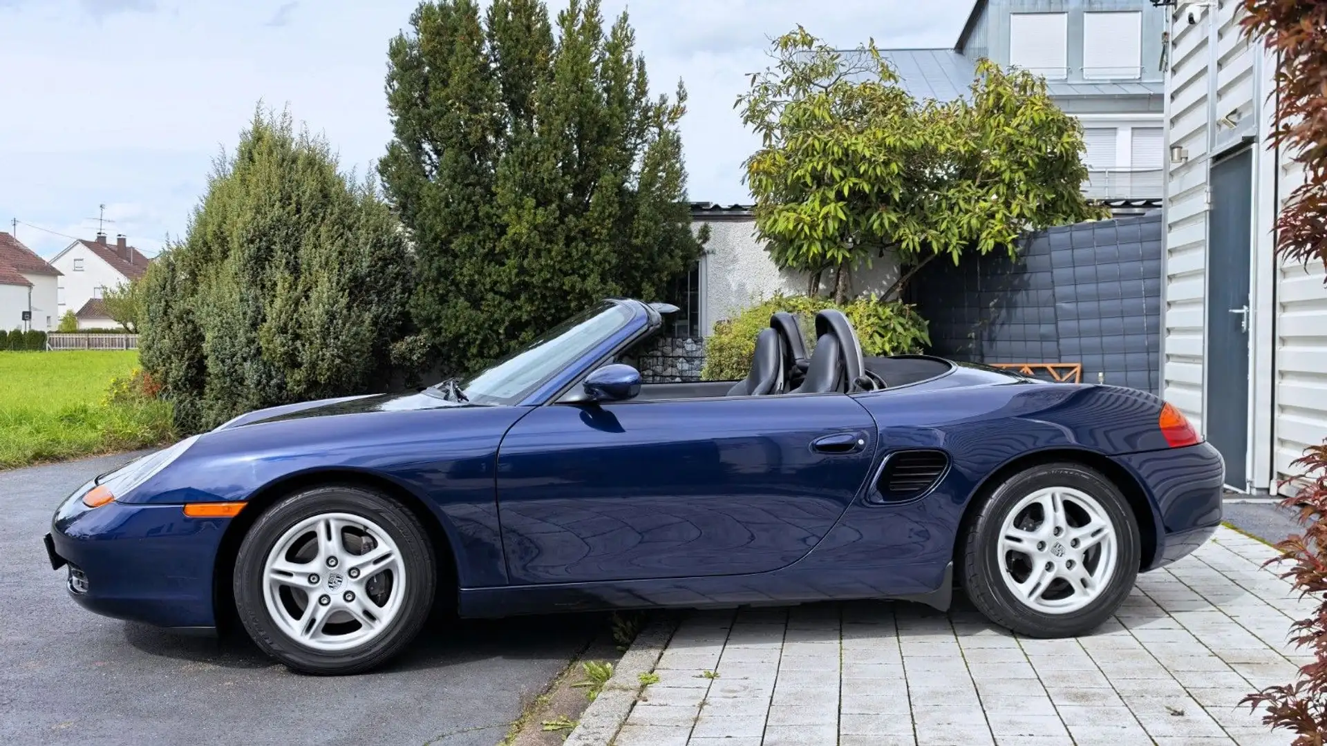 Porsche Boxster 986 2.7 SportDesign PSM Leder orig 35tkm Bleu - 2