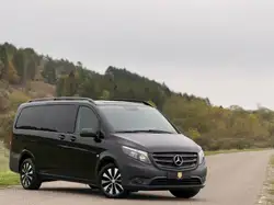 Mercedes-Benz Vito Tourer Pro 116/9Sitze/Automatik/Kamera/AHK