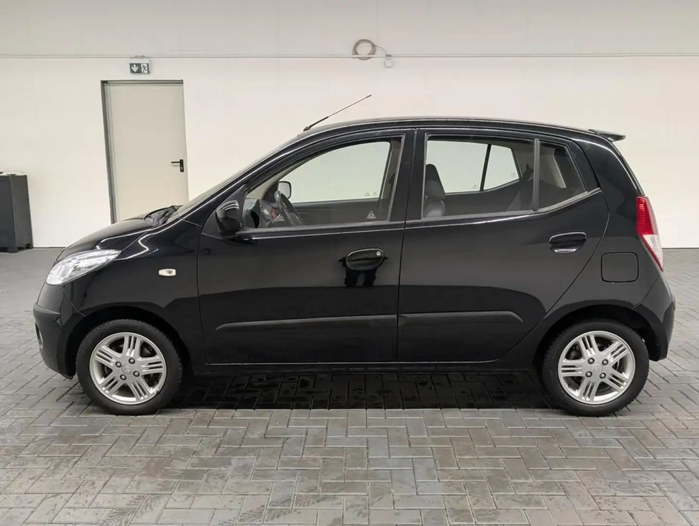 Hyundai i10 Für Gewerbe, Ex-/Import Schwarz - 2