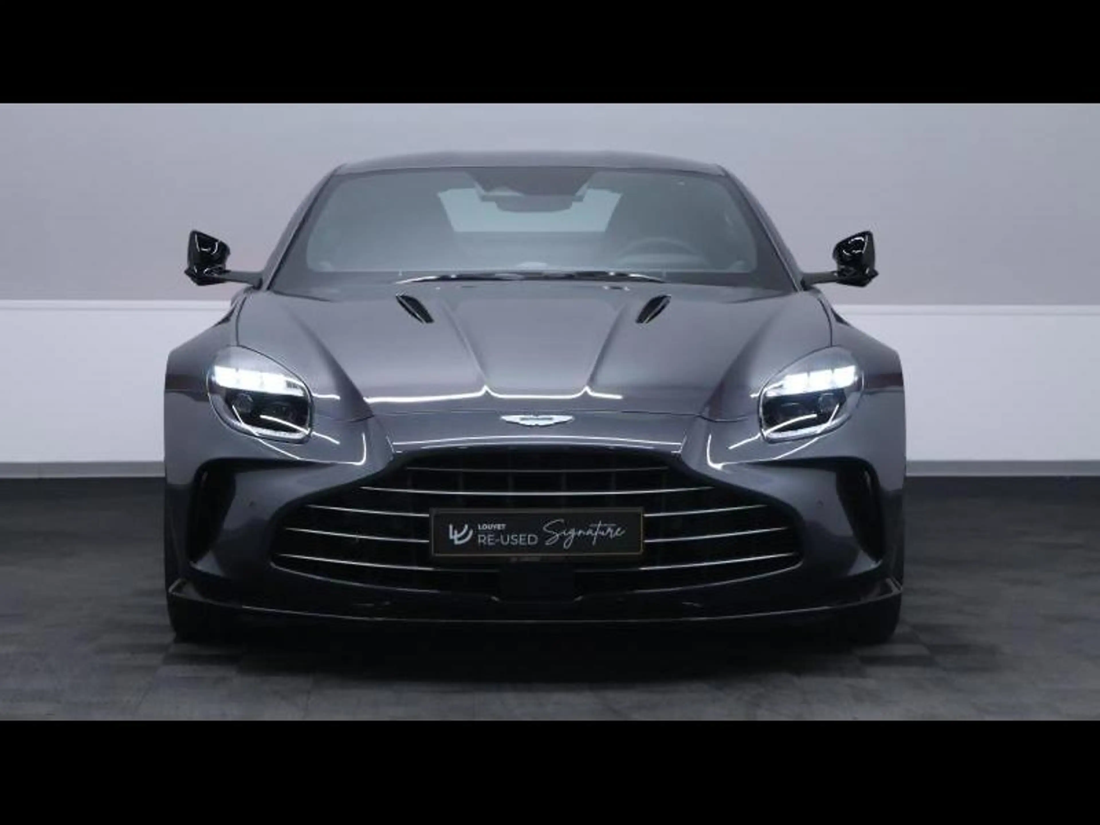 Aston Martin Vantage S 680ch *Xenon Grey — photo 2