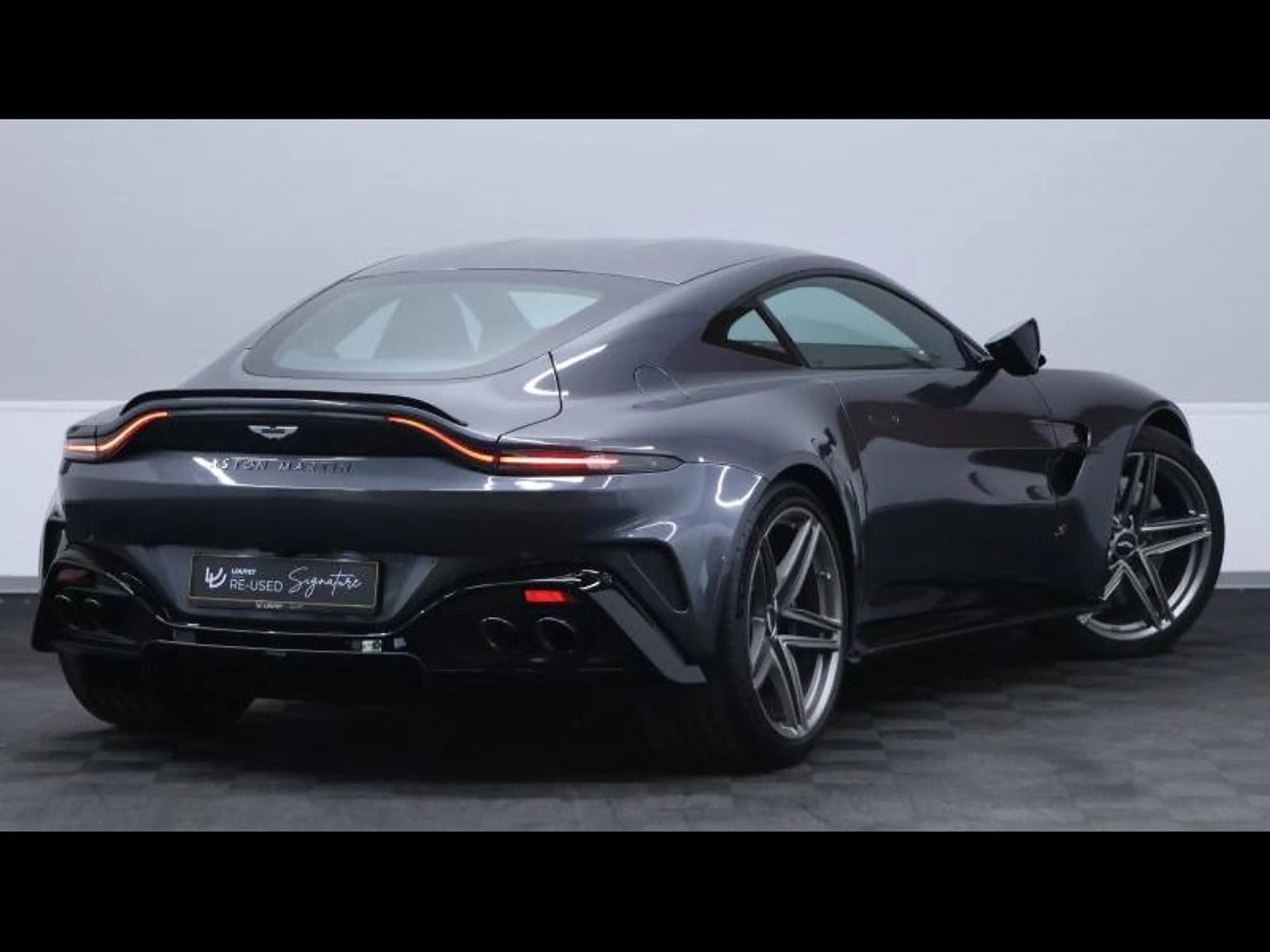 Aston Martin Vantage S 680ch *Xenon Grey — photo 5