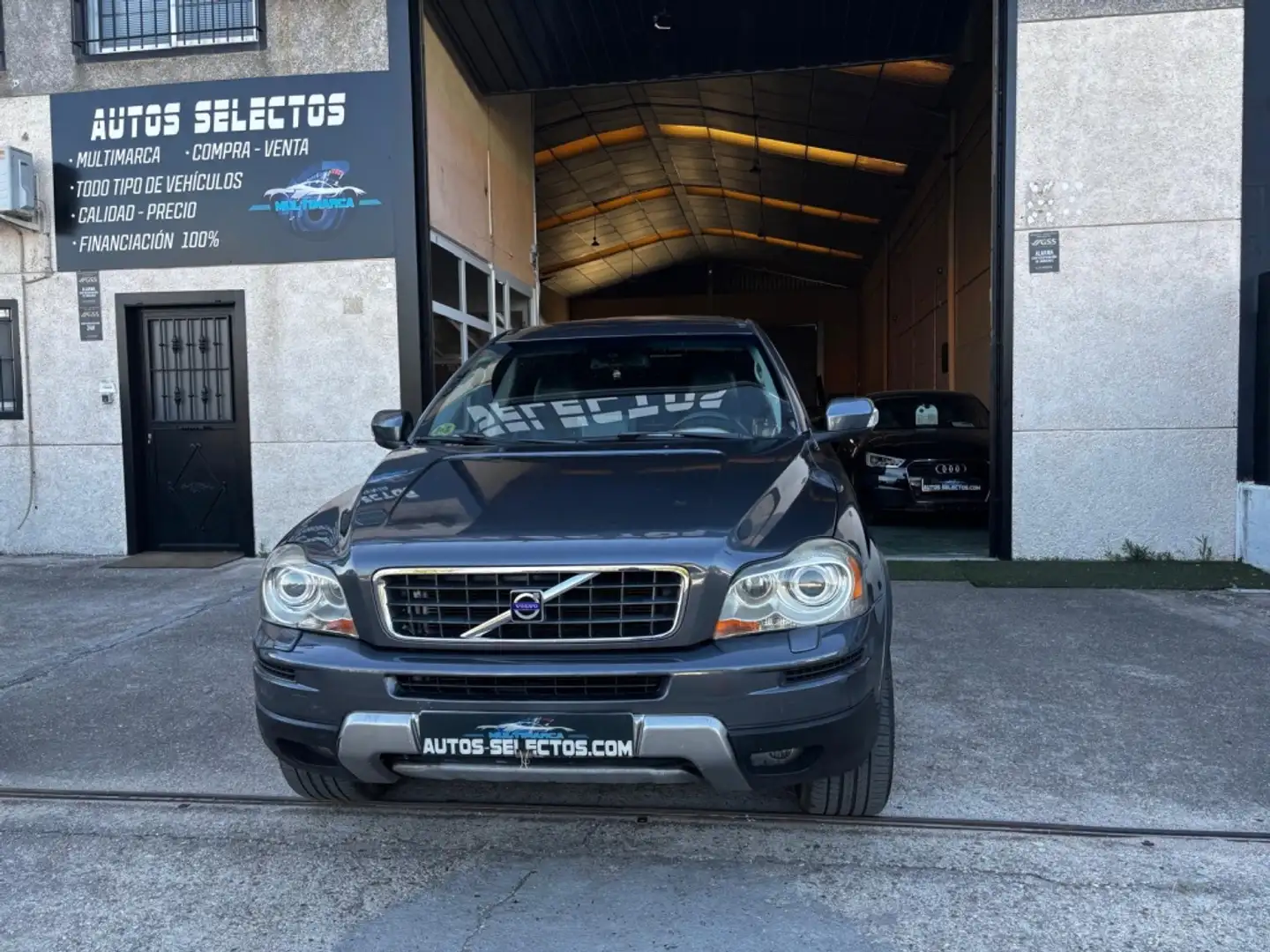 Volvo XC90 D5 R-Design Geartronic 185 Gris - 2