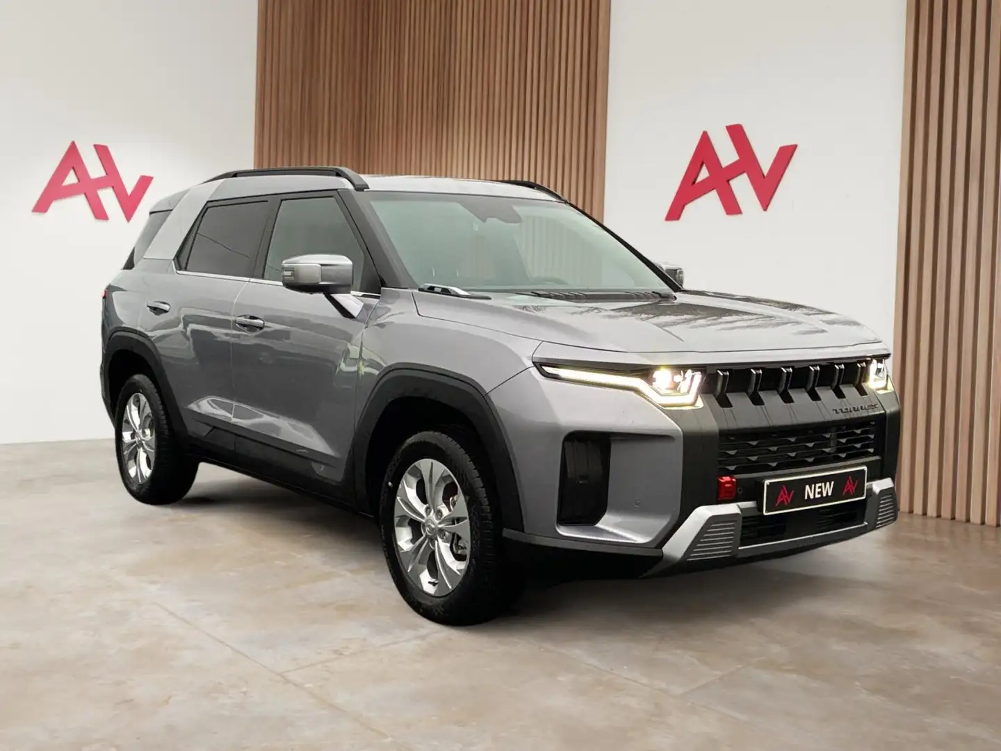 KGM Torres 1.5 Turbo GDI Road ** Camera | Carplay/Android ... Zilver - 2