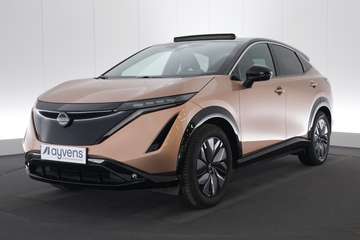 66 kWh Advance 91 kWh Evolve LEDER/ALCANTARA LED G