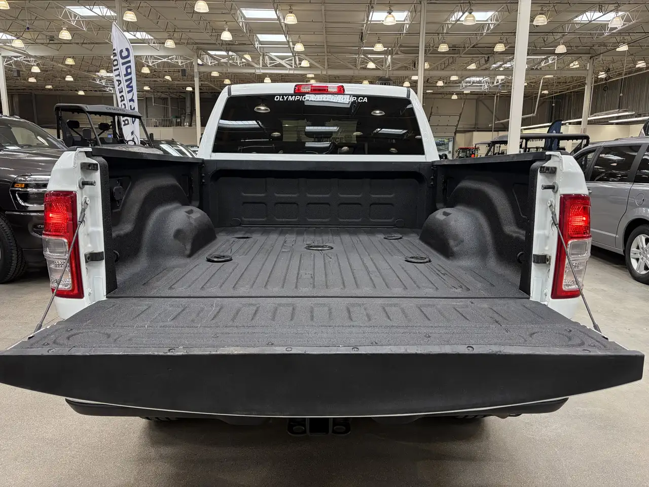 RAM 2500 снимка RAM 2500