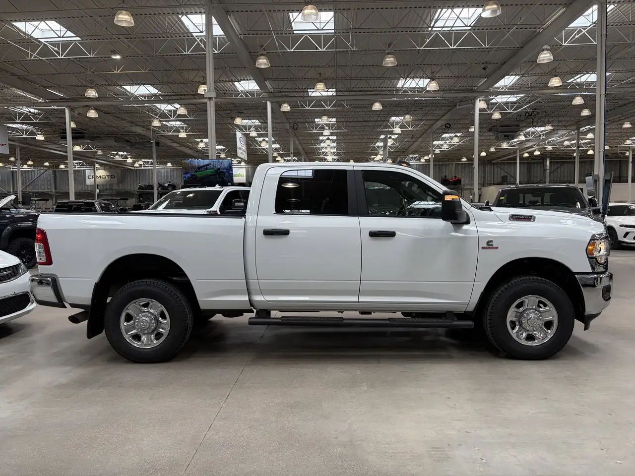RAM 2500 снимка RAM 2500