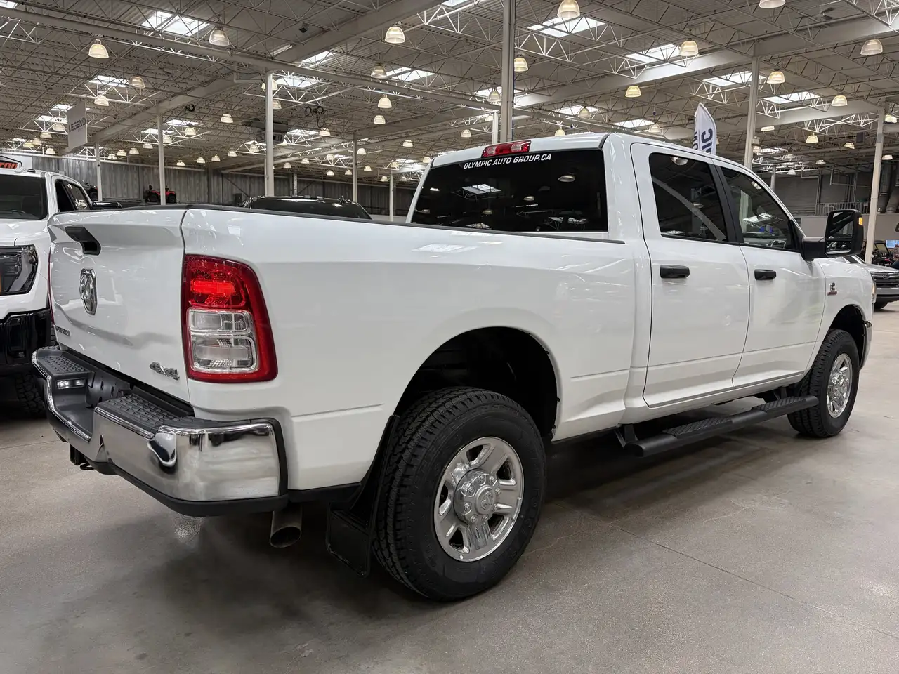 RAM 2500 снимка RAM 2500