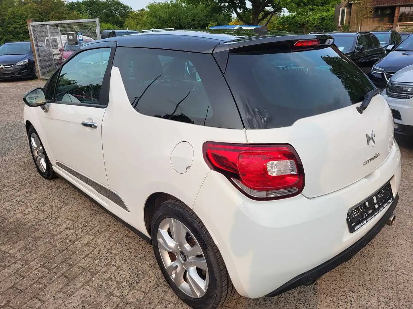 Citroen DS3 THP 120 So Paris Blanc - 2