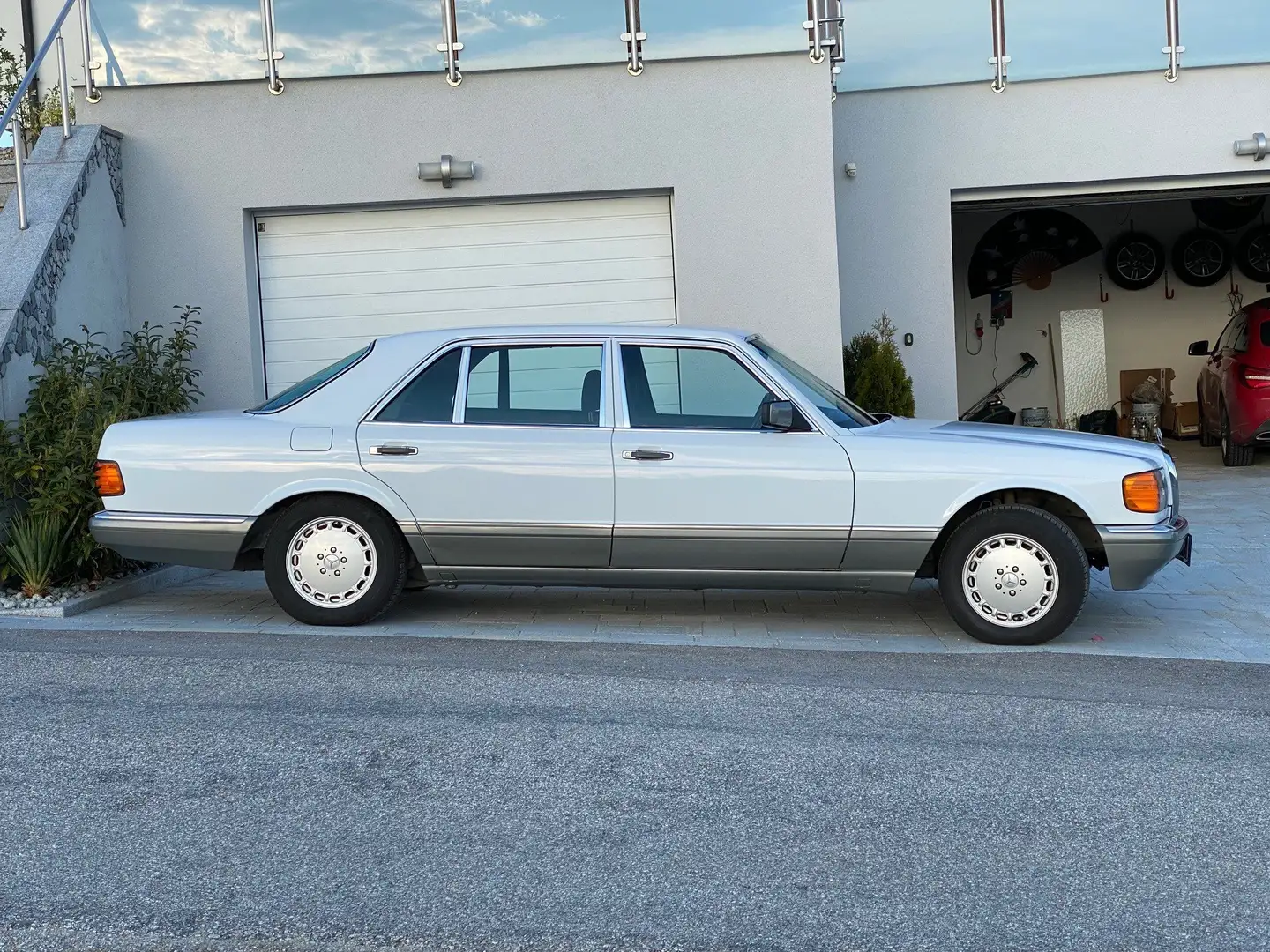 Mercedes-Benz 300 300 SEL Weiß - 2