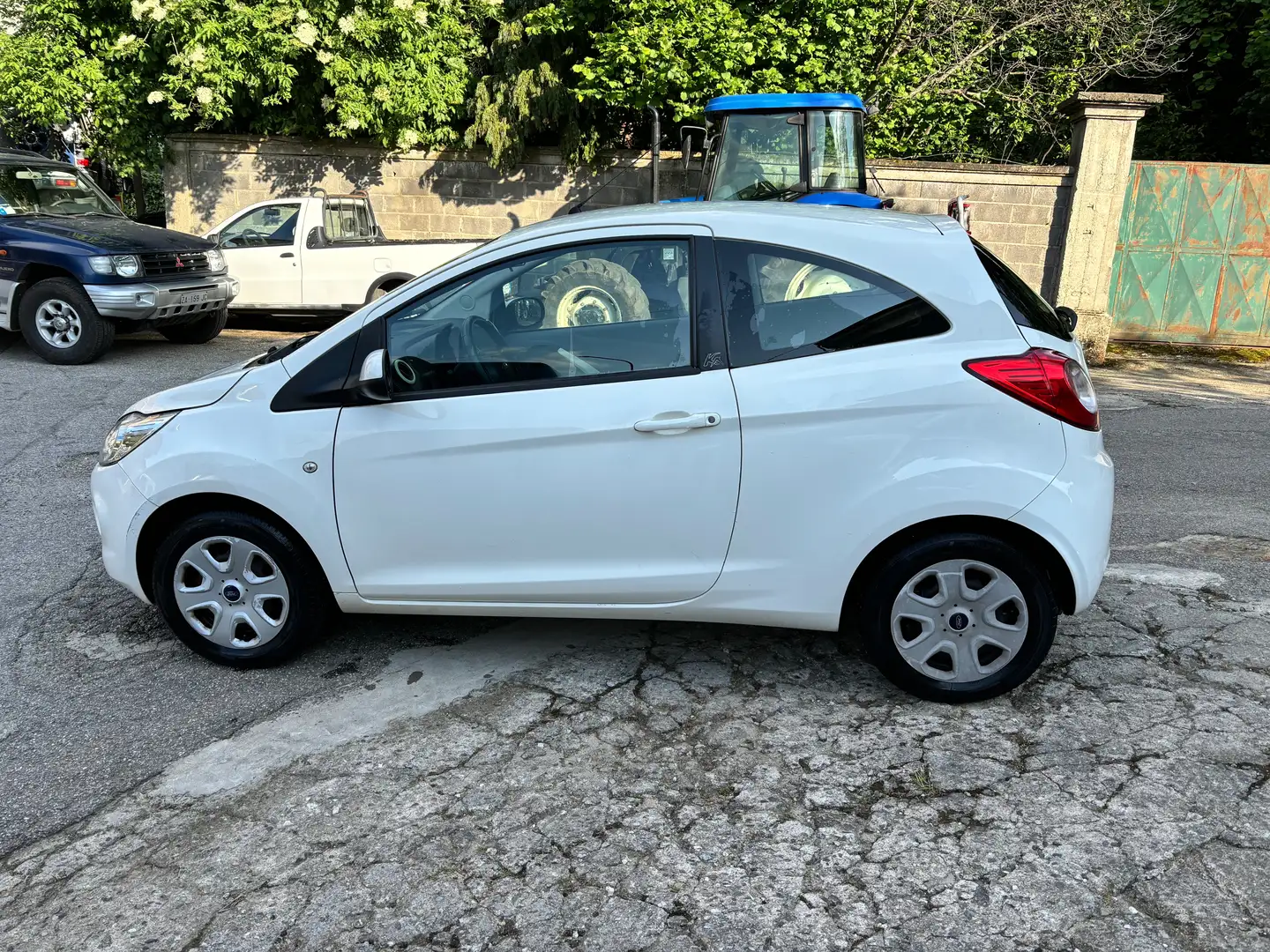 Ford Ka/Ka+ Ka 1.2 Titanium c/esp,tcs 69cv E5 - 2