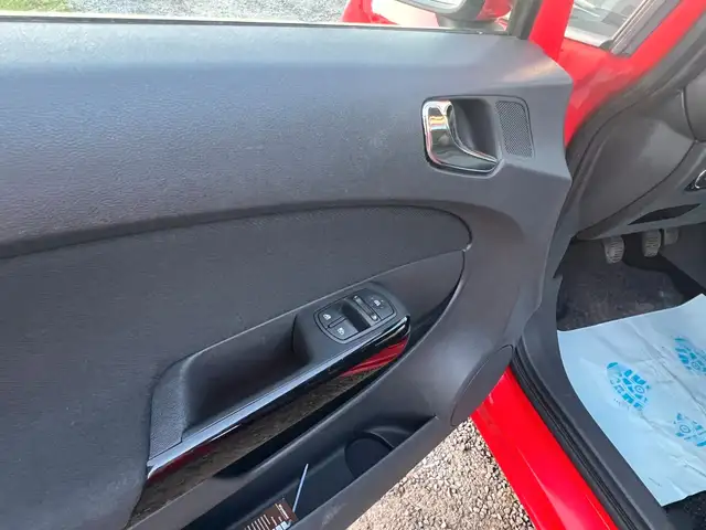 Opel Corsa view 12