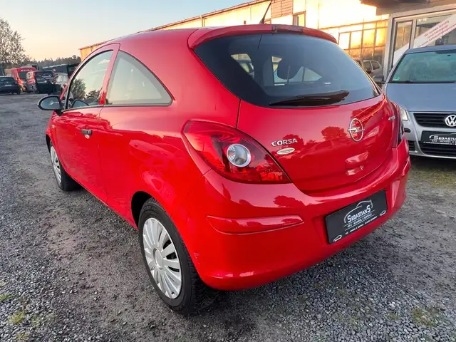 Opel Corsa view 4