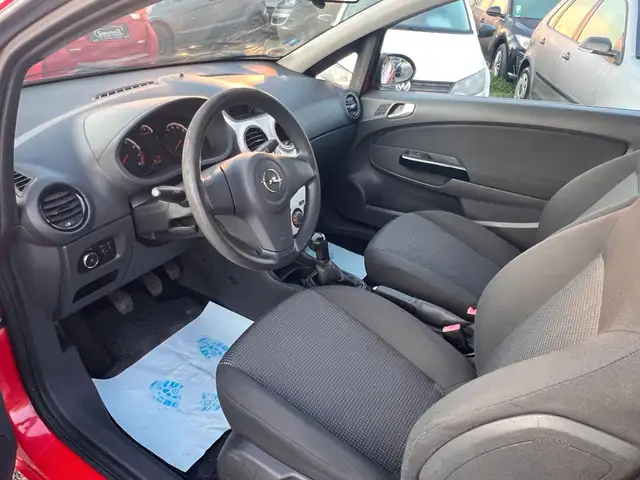 Opel Corsa view 7