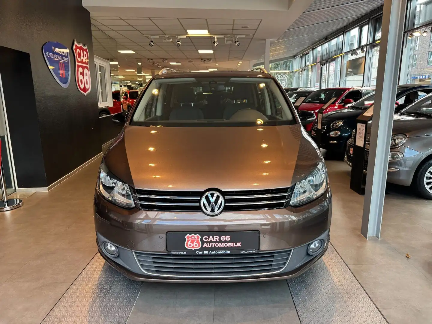 Volkswagen Touran Style BMT /  / 7 SITZER Braun - 2