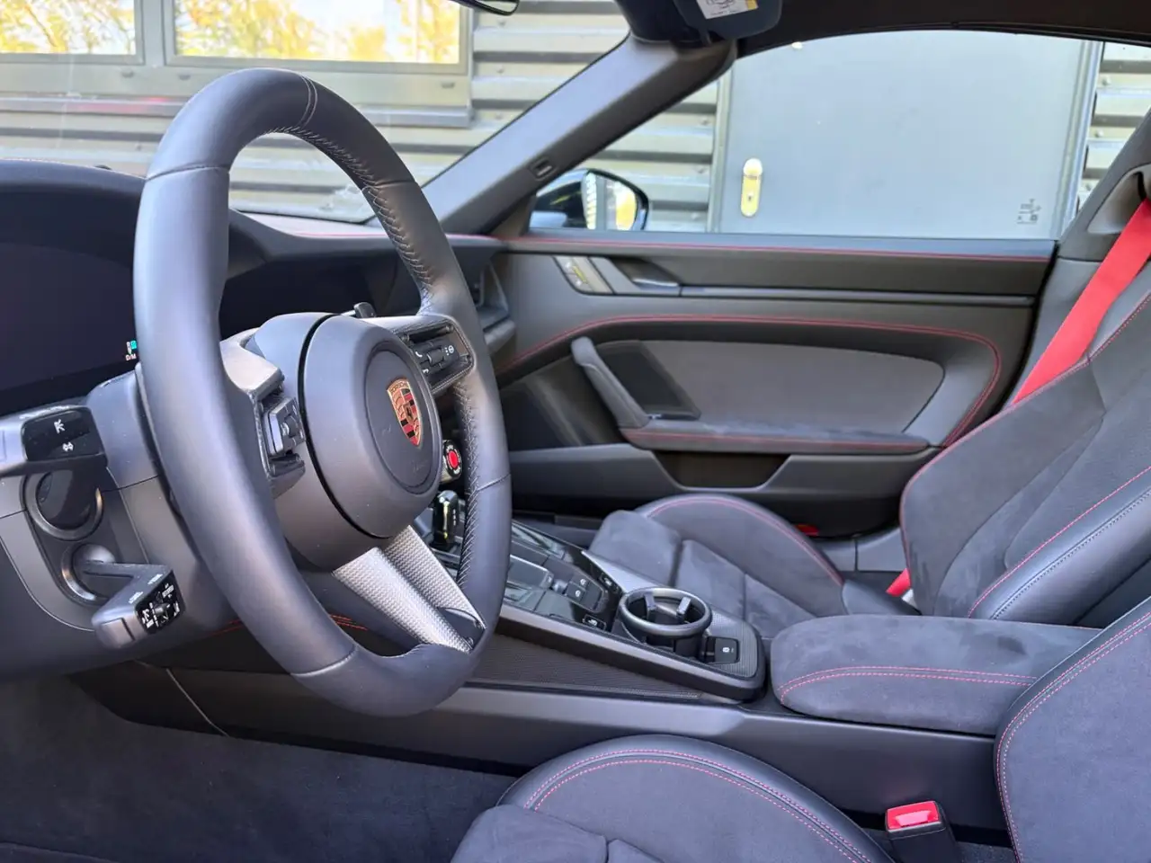 Porsche 992 911 -992 Targa 4 GTS T-Hybrid-NP : 215.000 € 15