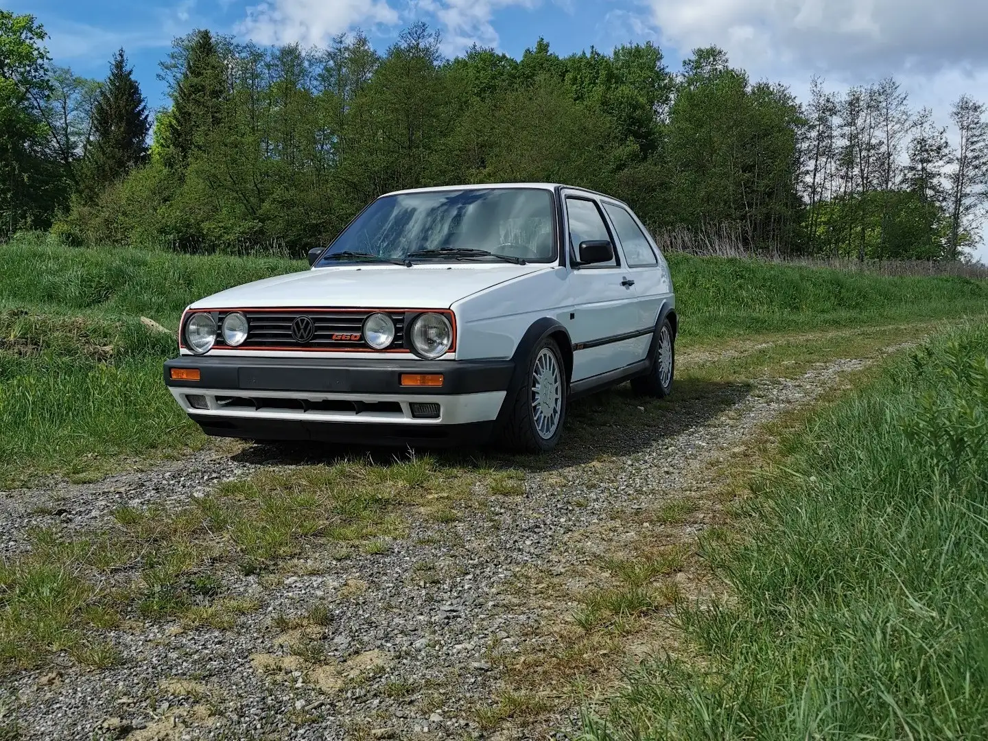 Volkswagen Golf GTI G60 White - 1