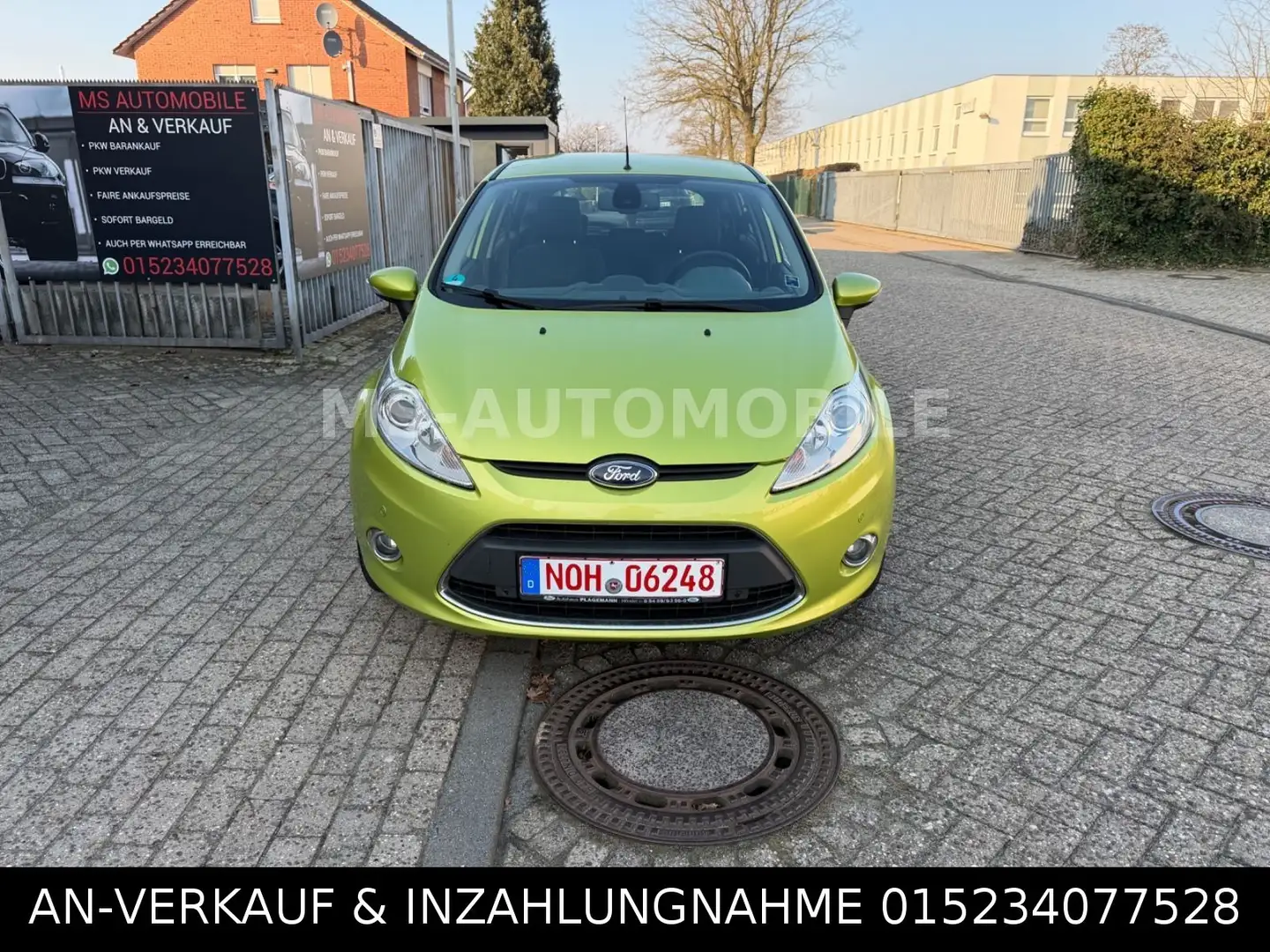 Ford Fiesta 1,4 TDCI * FIESTA * TITANIUM * EURO 5 * Grün - 2