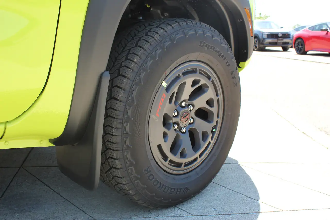Nissan Frontier снимка Nissan Frontier
