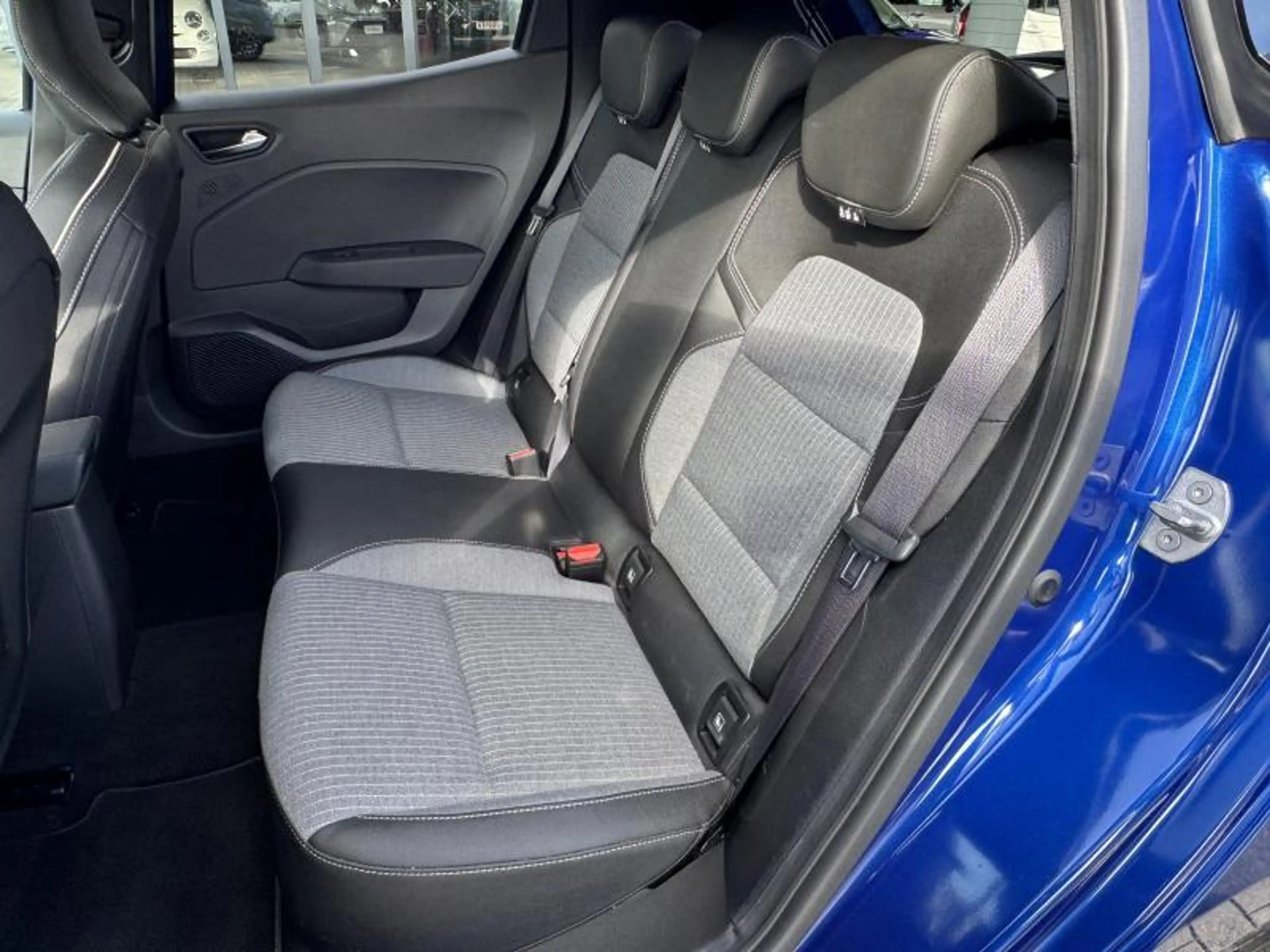 Renault Clio Techno — photo 6