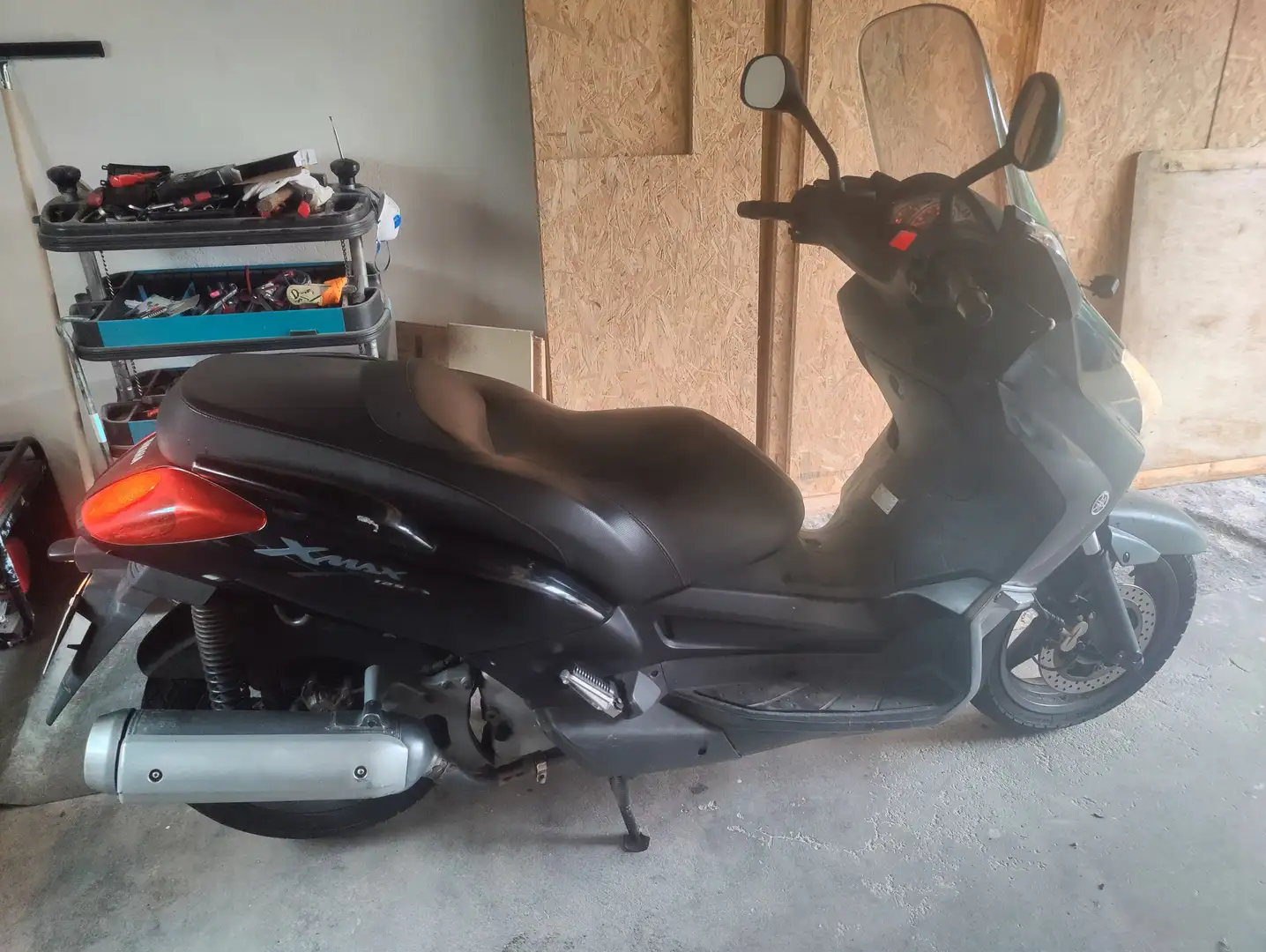 Yamaha X-Max 125 Black - 2