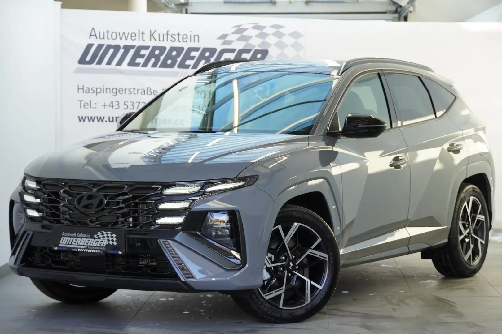 Hyundai TUCSON 1.6 T-GDI N-Line 4WD Gris - 1