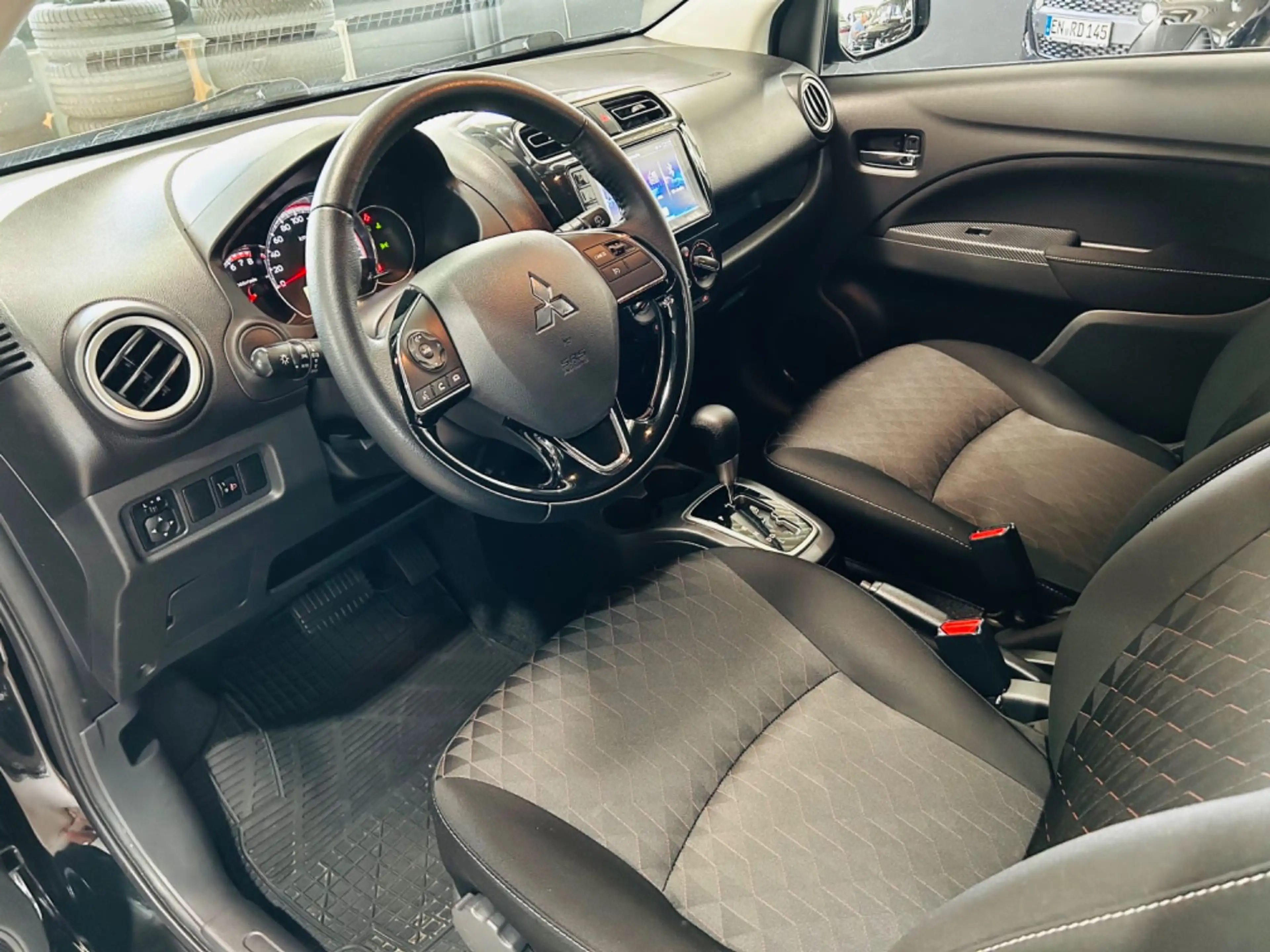 Mitsubishi Space Star Spirit+ Kamera*Shz*Tempomat* — photo 13