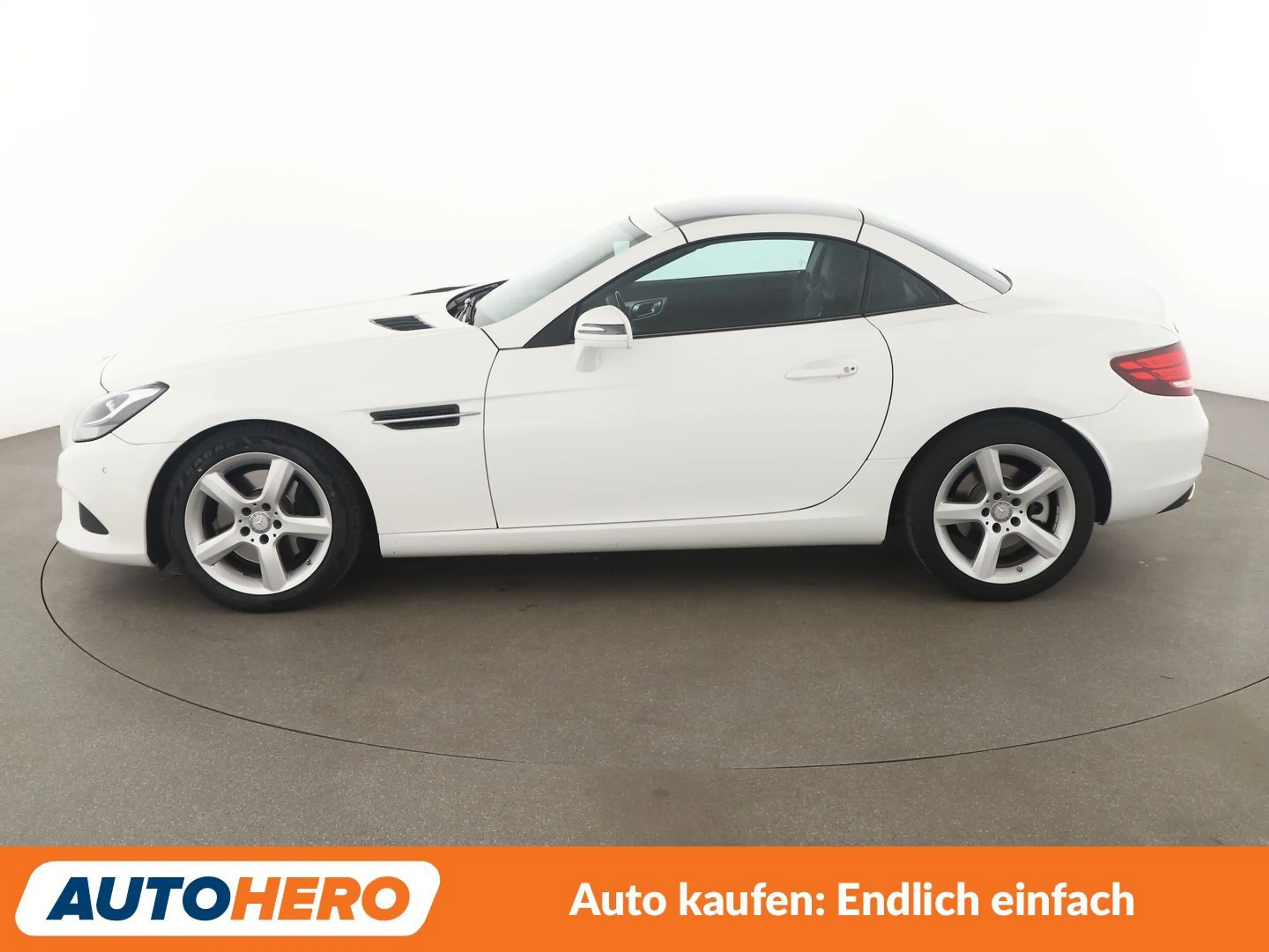 Mercedes-Benz SLC 200 200 CGI Aut.*NAVI*PDC*SHZ* — photo 3