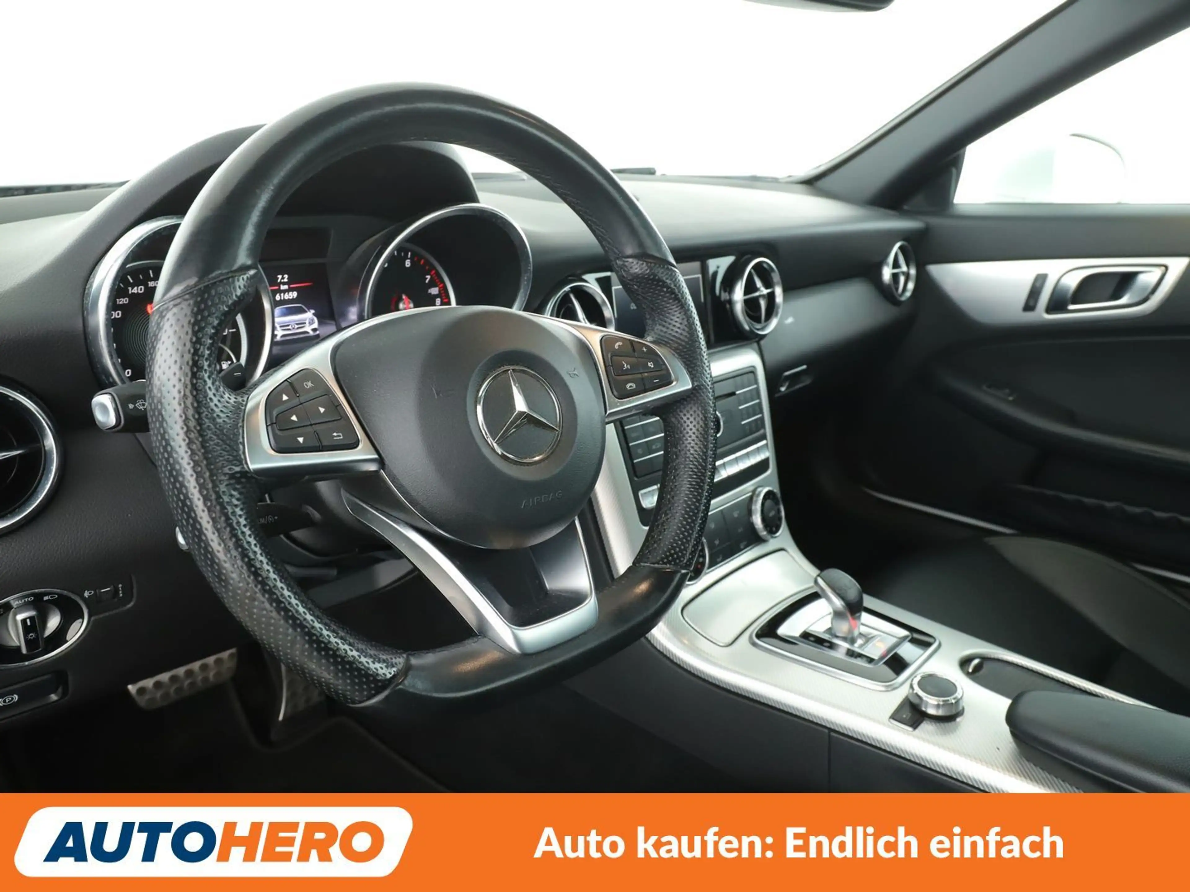 Mercedes-Benz SLC 200 200 CGI Aut.*NAVI*PDC*SHZ* — photo 11